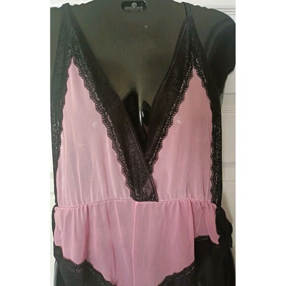 Pink Sheer Mesh Teddy Bodysuit Romper Size XL Black Lace Trim Adjustable Straps - Picture 3 of 7
